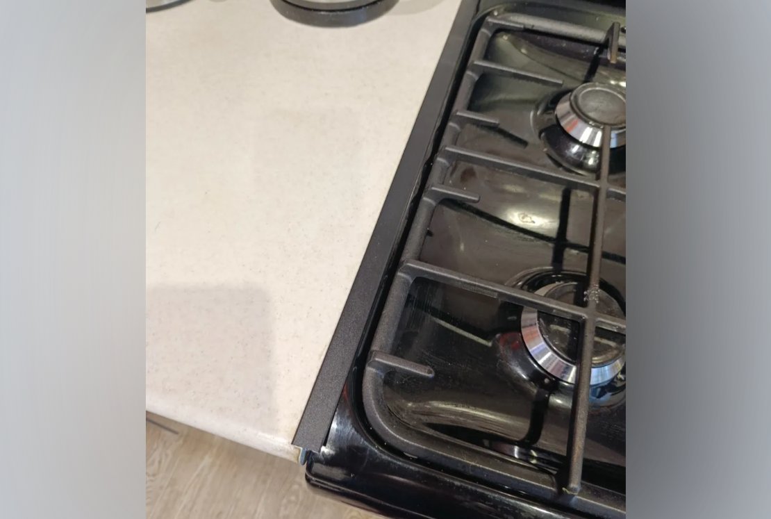 PV101-42 Профиль T-образный плоский Муар Черный 10мм х 2.7м