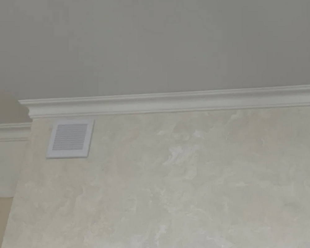 Плинтус потолочный из полистирола высокой плотности HI-WOOD A212 150х150мм 2,0м