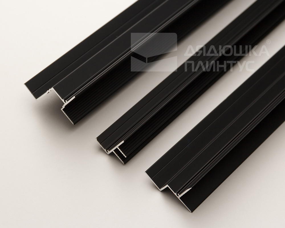 Плинтус алюминиевый потолочный для подсветки Волшебная палочка 46,1 х 42,9 мм 3,0 м Чёрный матовый