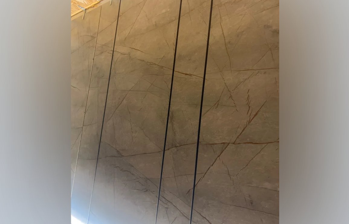 PV101-42 Профиль T-образный плоский Муар Черный 10мм х 2.7м