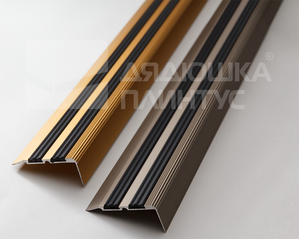 Порог угловой ПУ 07.1800.001ч Алюминий