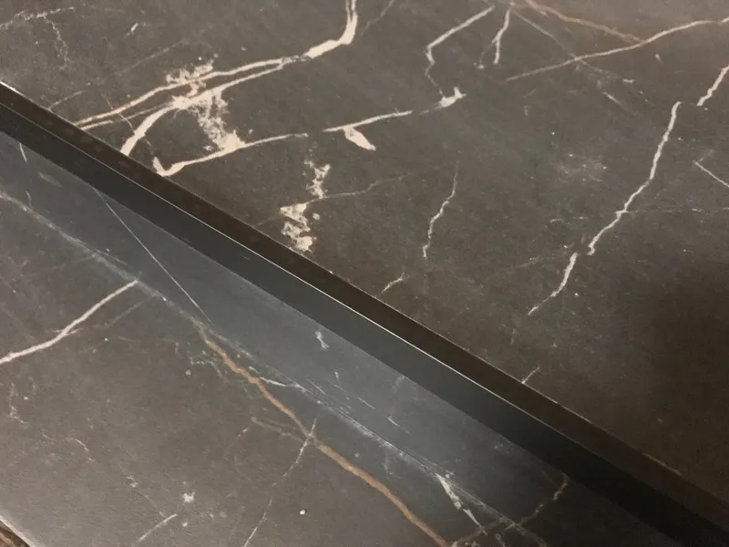 Профиль окантовочный ПУ 13.2700.15 Черный