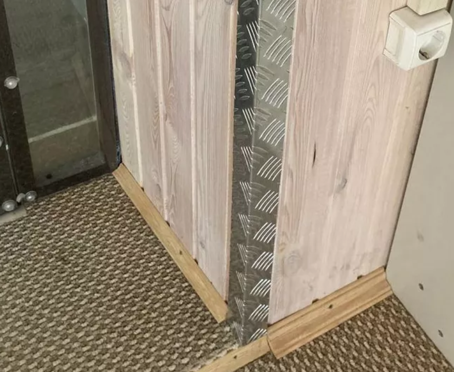 Угол рифлёный алюминиевый Укв 01.2000.500 40х20 мм