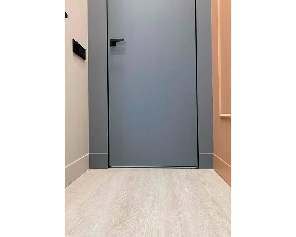 Плинтус из полистирола высокой плотности HI WOOD B70V2 69мм х 14мм х 2,0м.