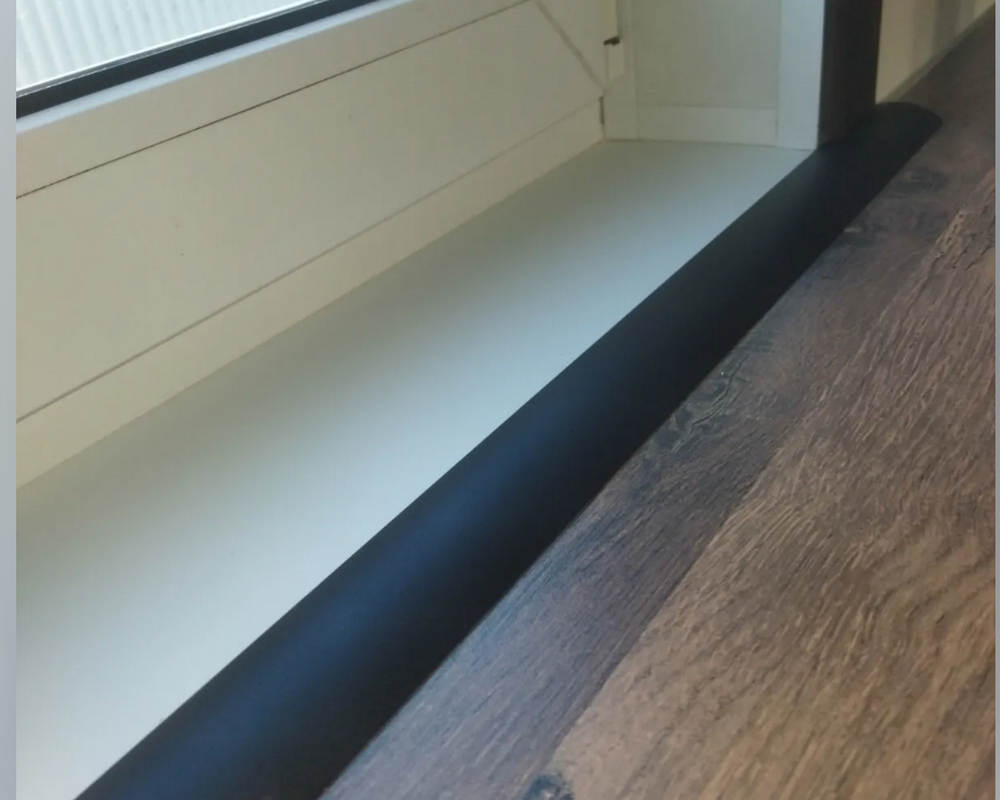 Самоклеящийся порог ЛС 35.1800.4091 Дуб темный