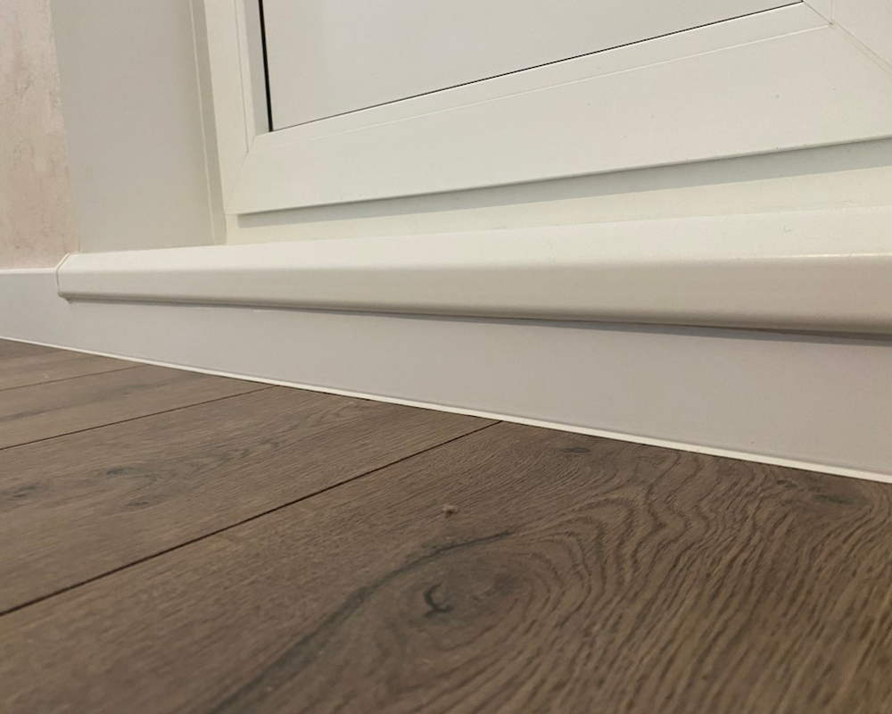 Плинтус ХДФ Dollken Cubu Flex Life 80мм х 2,5 м 1013 Белый